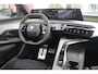 Peugeot 5008 1.2 Hybrid 145PK AUTOMAAT GT 7p | PANORAMISCH SCHUIFDAK PACK | 360° VISION & DRIVE ASSIST PLUS PACK: (360° CAMERA, BUITENSPIEGELS MET KANTELFUNCTIE, DRIVE ASSIST 2.0, DRAADLOZE TELEFOONLADER, ANTIDIEFSTALALARM) | BEKLEDING ALCANTARA/KUNSTLEDER | SEAT PACK COMFORT: (AGR BESTUUDERSSTOEL EN PASSAGIERSSTOEL ELEKTRISCH VERSTELBAAR MET MASSAGE FUNCTIE, BESTUUDERSSTOEL MET GEHEUGENFUNCTIE, BUITENSTE ZITPLAATSEN ACHTERBANK VERWARMBAAR) | GLANZEND ZWARTE DAKRAILS | BLUE OBSESSION | 19" LICHTMETALEN VELGEN "BREDA" | DRAADLOZE TELEFOONLADER | APPLE CARPLAY/ANDROID AUTO DRAADLOOS | LED MATRIX KOPLAMPEN | EXTRA GETINTE ACHTERRUITEN | 7-PERSOONS | 3-ZONE CLIMATE CONTROL | NAVIGATIE | VERWARMBAAR SUURWIEL | STOEL VERWARMING | ZWARTE HEMEL BEKLEDING | SFEER VERLICHTING | 21" ZWEVEND HD SCHERM | ELEKTRISCH BEDIENBARE ACHTERKLEP | HIGH BEAM ASSIST (ADAPTIEVE GROOTLICHTASSISTENT |