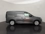Ford Transit Connect 1.5 EcoBoost PHEV L2 Limited met o.a. een achteruitrijcamera, adaptieve cruise control, dodehoekdetectie en een trekhaak
