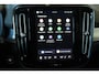 Volvo XC40 B4 Plus Dark |Semi-Electrische Wegklapbare Trekhaak | Verwarmbare voorstoelen | achterbank en voorruit | Adaptieve cruise control | Premium audio by Harman Kardon | Apple carplay/Android auto | Privacy Glass