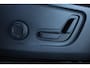 Volvo XC40 B4 Plus Dark |Semi-Electrische Wegklapbare Trekhaak | Verwarmbare voorstoelen | achterbank en voorruit | Adaptieve cruise control | Premium audio by Harman Kardon | Apple carplay/Android auto | Privacy Glass