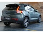 Volvo XC40 B4 Plus Dark |Semi-Electrische Wegklapbare Trekhaak | Verwarmbare voorstoelen | achterbank en voorruit | Adaptieve cruise control | Premium audio by Harman Kardon | Apple carplay/Android auto | Privacy Glass