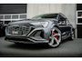 Audi SQ8 E-Tron Quattro 115 kWh 503 pk / BTW-Auto/ 100%SOH/ Lucht-Vering/ RS-Stoelen/ Stoel.Verw/ Head-Up/ B&O-3D/ 360-Camera/ Matrix-Led/ Keyless/ 22'' LMV