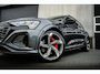 Audi SQ8 E-Tron Quattro 115 kWh 503 pk / BTW-Auto/ 100%SOH/ Lucht-Vering/ RS-Stoelen/ Stoel.Verw/ Head-Up/ B&O-3D/ 360-Camera/ Matrix-Led/ Keyless/ 22'' LMV