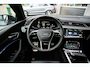 Audi SQ8 E-Tron Quattro 115 kWh 503 pk / BTW-Auto/ 100%SOH/ Lucht-Vering/ RS-Stoelen/ Stoel.Verw/ Head-Up/ B&O-3D/ 360-Camera/ Matrix-Led/ Keyless/ 22'' LMV