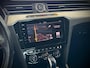 Volkswagen Passat Variant 1.4 TSI GTE PHEV 218PK / Highline / Alcantara-leder / Zwarte hemel / Camera / Adaptive cruise!
