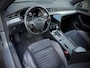 Volkswagen Passat Variant 1.4 TSI GTE PHEV 218PK / Highline / Alcantara-leder / Zwarte hemel / Camera / Adaptive cruise!