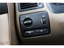 Volvo XC70 2.5 T Xenon, Schuifdak, Cruise Control, Trekhaak, Android Auto,