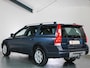 Volvo XC70 2.5 T Xenon, Schuifdak, Cruise Control, Trekhaak, Android Auto,