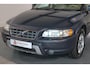 Volvo XC70 2.5 T Xenon, Schuifdak, Cruise Control, Trekhaak, Android Auto,