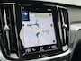Volvo V60 B3 163pk Automaat Mild Hybrid Business Pro | Harman Kardon Audio | Navi & Carplay | Stoel&Stuur Verwarming | Park Assist | Dealeronderhouden |
