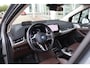 BMW 2-Serie Active Tourer (U06) 225e 245PK XDRIVE LUXURY Panodak | SOH 96% | Navi | Memory | Harman Kardon | Head-Up | 17 Inch Lm | Comfort Acces |