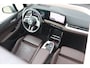 BMW 2-Serie Active Tourer (U06) 225e 245PK XDRIVE LUXURY Panodak | SOH 96% | Navi | Memory | Harman Kardon | Head-Up | 17 Inch Lm | Comfort Acces |