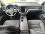 Volvo V60 2.0 B3 Core Automaat | Rijklaar incl 12 mnd Bovag | Donker glas Keyless Parkeersensoren voor Camera