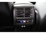 Volkswagen Golf 1.5 eTSI Life Energy Panoramadak | Navigatie | Keyless | Stoel- en Stuurverwarming | Parkeercamera