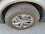 Peugeot e-2008 EV Style 50 kWh | 136pk | 100% SOH! | 43.000km | Navigatie | Camera |