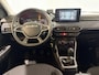 Dacia Sandero Stepway 100PK TCe 100 ECO-G Expression | 1e eigenaar | Trekhaak | Camera | Parkeersensoren | Apple CarPlay/Android Auto | Cruise Control | Licht & Regen Sensor |