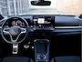 Volkswagen T-Roc 1.5 eTSI R-Line IQ.light | camera | navi
