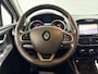 Renault Clio 90PK TCe Limited | Camera | Airco | Cruise Control | Lichtmetalen Velgen | Bluetooth | Keyless Entry | Elektrische Ramen & Spiegels | Parkeersensoren | Armsteun |