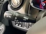 Renault Clio 90PK TCe Limited | Camera | Airco | Cruise Control | Lichtmetalen Velgen | Bluetooth | Keyless Entry | Elektrische Ramen & Spiegels | Parkeersensoren | Armsteun |