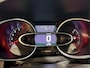 Renault Clio 90PK TCe Limited | Camera | Airco | Cruise Control | Lichtmetalen Velgen | Bluetooth | Keyless Entry | Elektrische Ramen & Spiegels | Parkeersensoren | Armsteun |