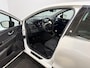 Renault Clio 90PK TCe Limited | Camera | Airco | Cruise Control | Lichtmetalen Velgen | Bluetooth | Keyless Entry | Elektrische Ramen & Spiegels | Parkeersensoren | Armsteun |