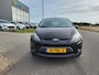 Ford Fiesta 1.25 16V 60 pk Limited Airco Trekhaak nieuwe distributie
