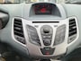 Ford Fiesta 1.25 16V 60 pk Limited Airco Trekhaak nieuwe distributie