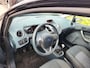 Ford Fiesta 1.25 16V 60 pk Limited Airco Trekhaak nieuwe distributie