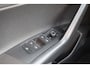 Volkswagen Polo 2.0 TSI GTI Panoramadak/Stoelverwarming/Apple carplay/Achteruitrijcamera/Digital dashboard/Parkeersensoren/Climate control/Navigatie