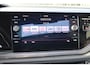 Volkswagen Polo 2.0 TSI GTI Panoramadak/Stoelverwarming/Apple carplay/Achteruitrijcamera/Digital dashboard/Parkeersensoren/Climate control/Navigatie