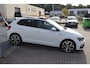 Volkswagen Polo 2.0 TSI GTI Panoramadak/Stoelverwarming/Apple carplay/Achteruitrijcamera/Digital dashboard/Parkeersensoren/Climate control/Navigatie