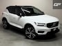 Volvo XC40 2.0 T4 R-Design Pano Camera Carplay Trekh. NAP