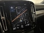 Volvo XC40 2.0 T4 R-Design Pano Camera Carplay Trekh. NAP