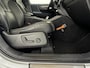 Volvo XC40 2.0 T4 R-Design Pano Camera Carplay Trekh. NAP