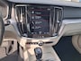 Volvo V60 2.0 T4 Momentum Pro AUT.