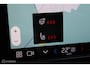 Volvo XC40 Recharge P8 409 PK AWD R-Design, Wit parelmoer, Zwart dak, Donker glas, Stoel-stuurverwarming, Cruise, Clima, Navi, App connect , Pdc + Camera rondom