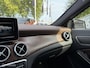 Mercedes-Benz GLA 180 Prestige | Schuif/Kanteldak | Stoelverwarming | Bi-Xenon | LM Velgen |