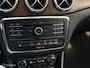 Mercedes-Benz GLA 180 Prestige | Schuif/Kanteldak | Stoelverwarming | Bi-Xenon | LM Velgen |