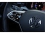 Volkswagen T-Roc 1.5 TSI R-Line Business+ Pano - Trekhaak - ACC - Camera