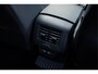 Volkswagen T-Roc 1.5 TSI R-Line Business+ Pano - Trekhaak - ACC - Camera