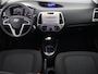 Hyundai i20 1.4i i-Motion Automaat | Airco | Centrale vergrendeling | Radio |
