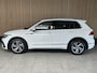 Volkswagen Tiguan 1.5 TSI R-Line Trekhaak | Panodak | IQ LED