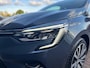 Renault Clio 1.3 TCe Initiale Paris Automaat | Stoel- & Stuurverwarming | CarPlay | Lederen Bekleding | Sensoren Rondom | Camera | Lane Assist | Bose Audio | KeyLess |