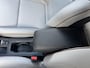 Renault Clio 1.3 TCe Initiale Paris Automaat | Stoel- & Stuurverwarming | CarPlay | Lederen Bekleding | Sensoren Rondom | Camera | Lane Assist | Bose Audio | KeyLess |