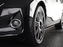 Toyota Auris Touring Sports 1.8 Hybrid Lease | Leder | Stoelverwarming | Parkeersensoren | Navigatie | Panoramadak |