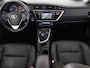 Toyota Auris Touring Sports 1.8 Hybrid Lease | Leder | Stoelverwarming | Parkeersensoren | Navigatie | Panoramadak |