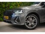 Audi Q3 35 TFSI S Line / Trekhaak / CarPlay / Dealer
