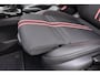 Opel Crossland 1.2 Turbo 110pk GS Line | Navigatie | Trekhaak | Stoel- en stuurverwarming | Achteruitrijcamera | Climate control | Zwart dak