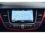 Opel Crossland 1.2 Turbo 110pk GS Line | Navigatie | Trekhaak | Stoel- en stuurverwarming | Achteruitrijcamera | Climate control | Zwart dak