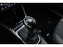 Opel Crossland 1.2 Turbo 110pk GS Line | Navigatie | Trekhaak | Stoel- en stuurverwarming | Achteruitrijcamera | Climate control | Zwart dak